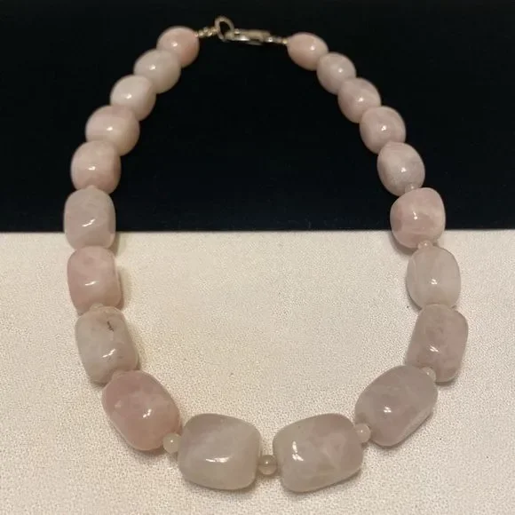 Vintage Chunky Rose Quartz Necklace - Picture 9 of 16